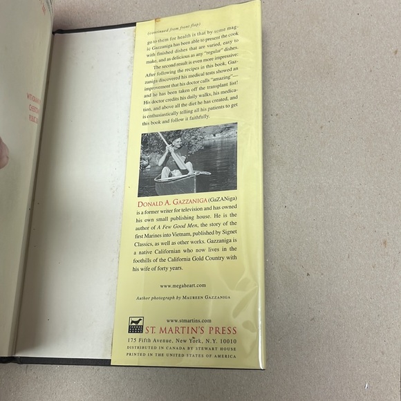 The No-Salt Lowest-Sodium Cookbook Donald a. Gazzaniga hardcover book - Picture 7 of 8